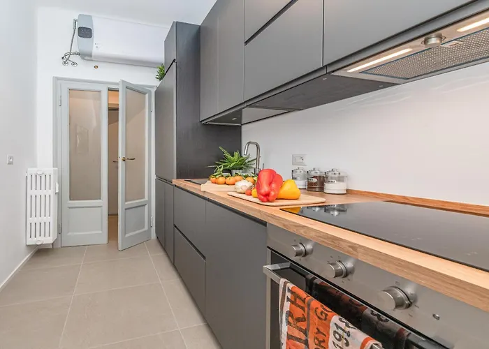 Art Around In Monti House Aparthotel Μιλάνο