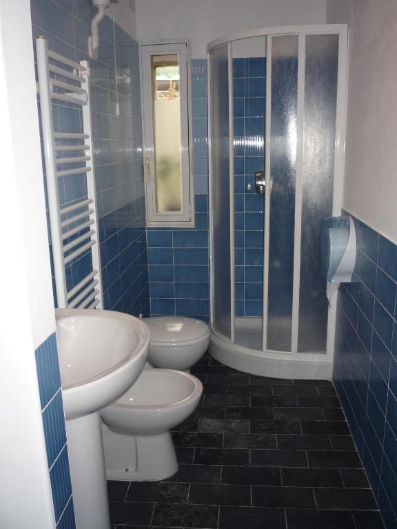 Triple Room with Shared Bathroom,10841266:JPEG