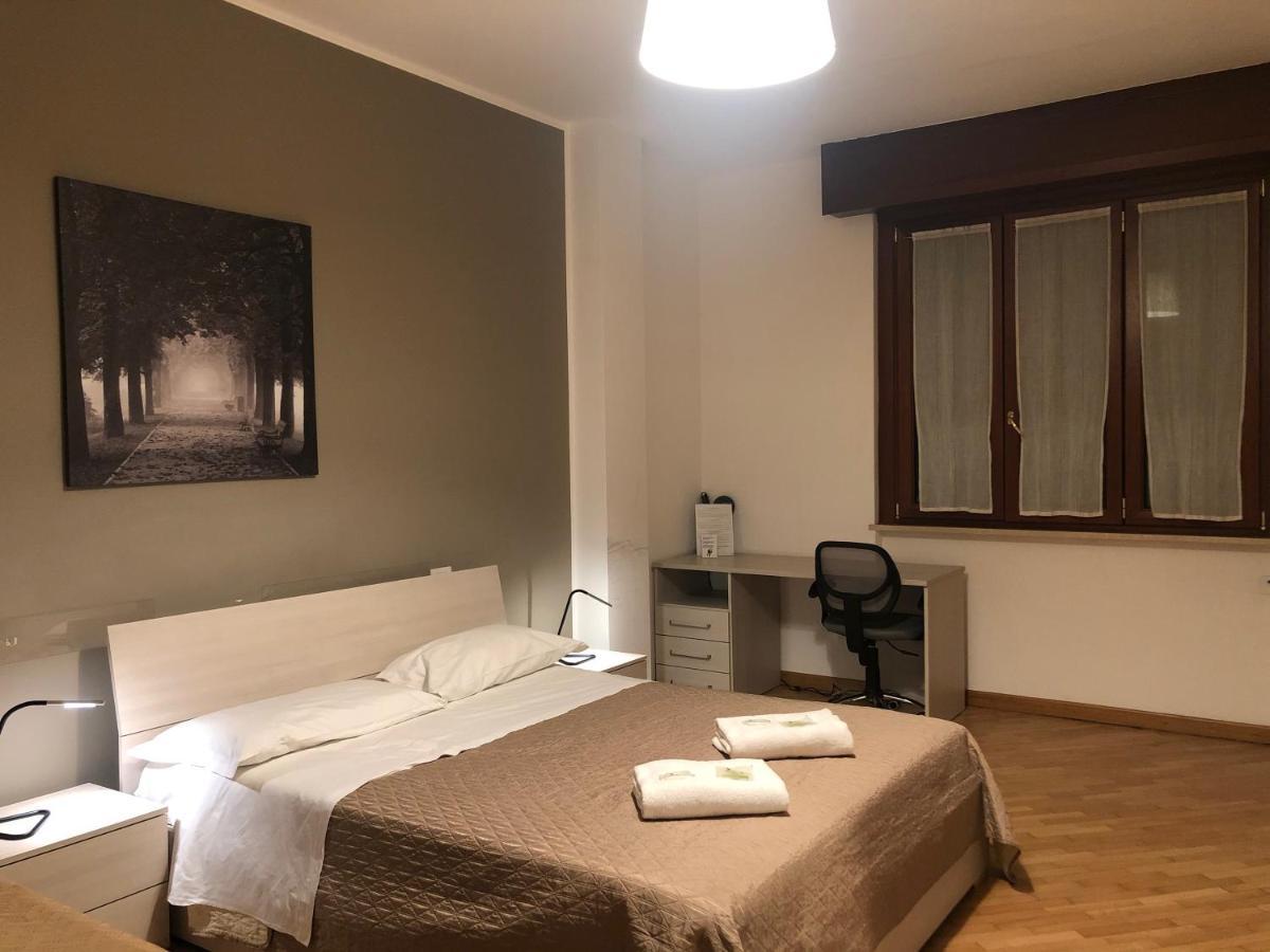 Large Double Room