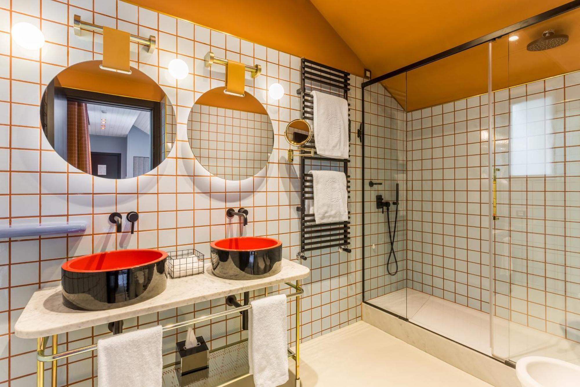 Deluxe Double Room,1215865366:JPEG