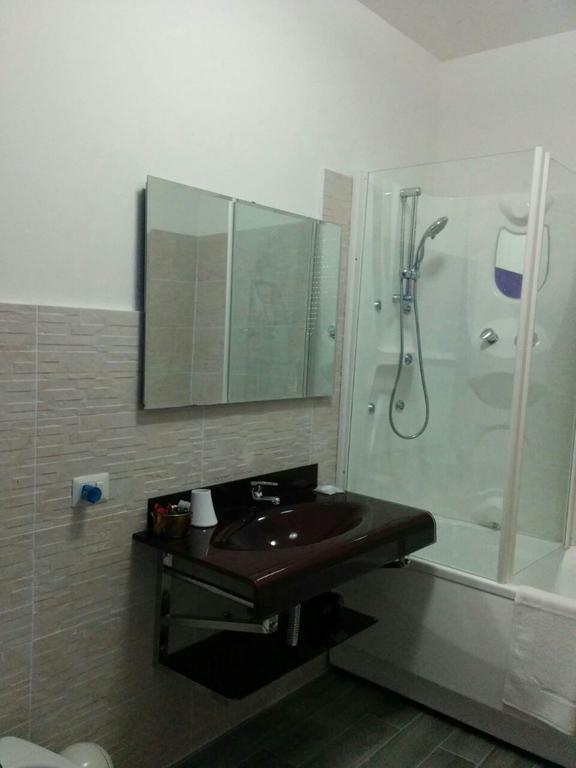 Quarto Duplo com Banheiro Privativo