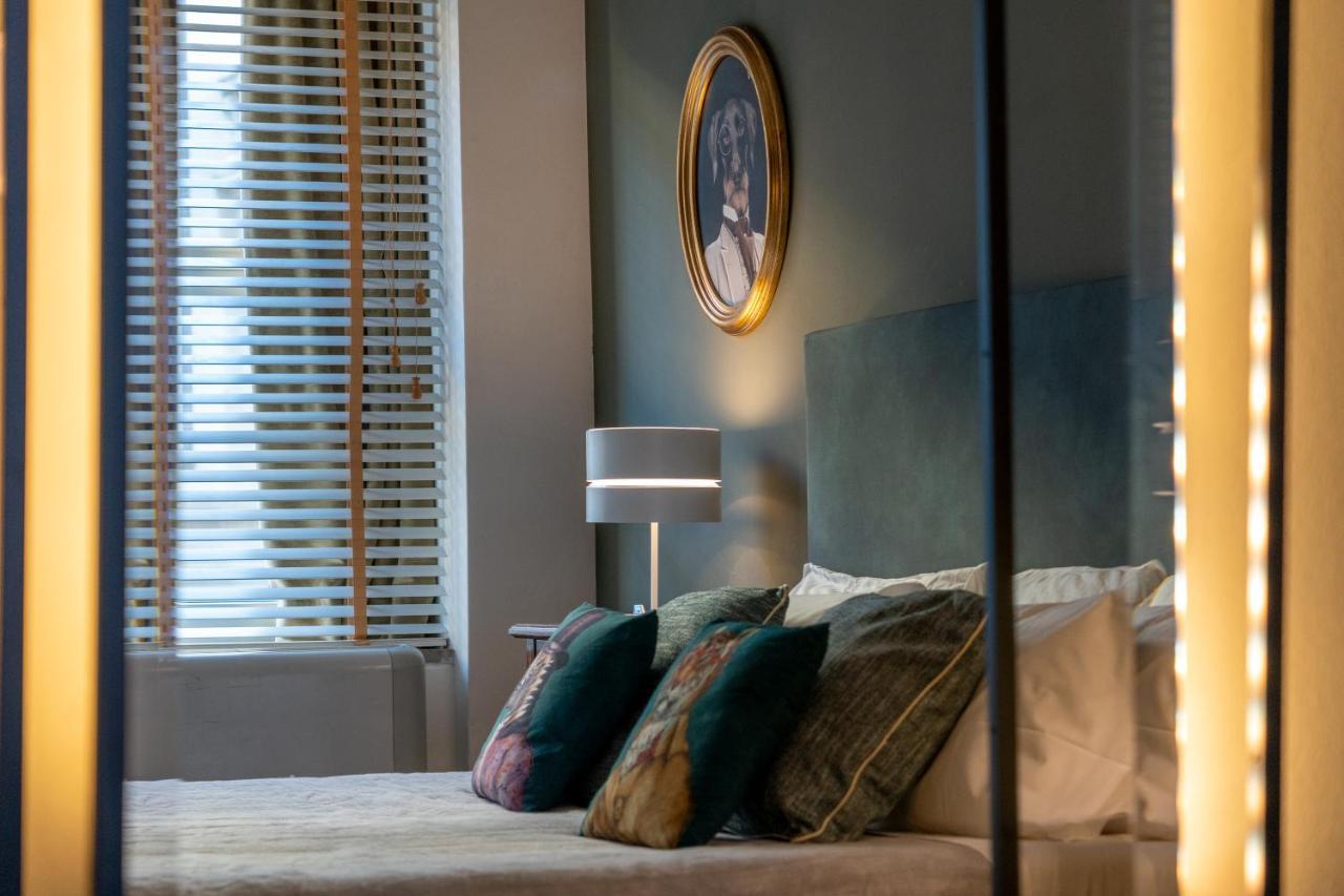 Junior Suite,1347115223:JPEG
