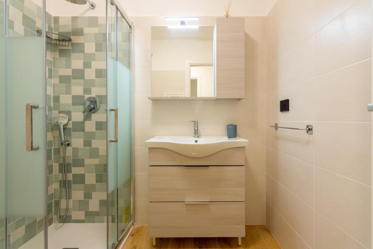 Double Room,1375214192:JPEG