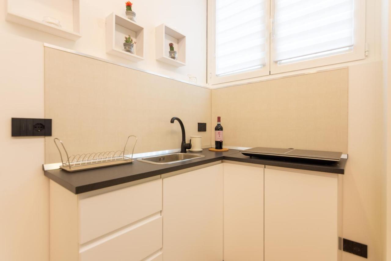 Studio Apartment,1375214150:JPEG