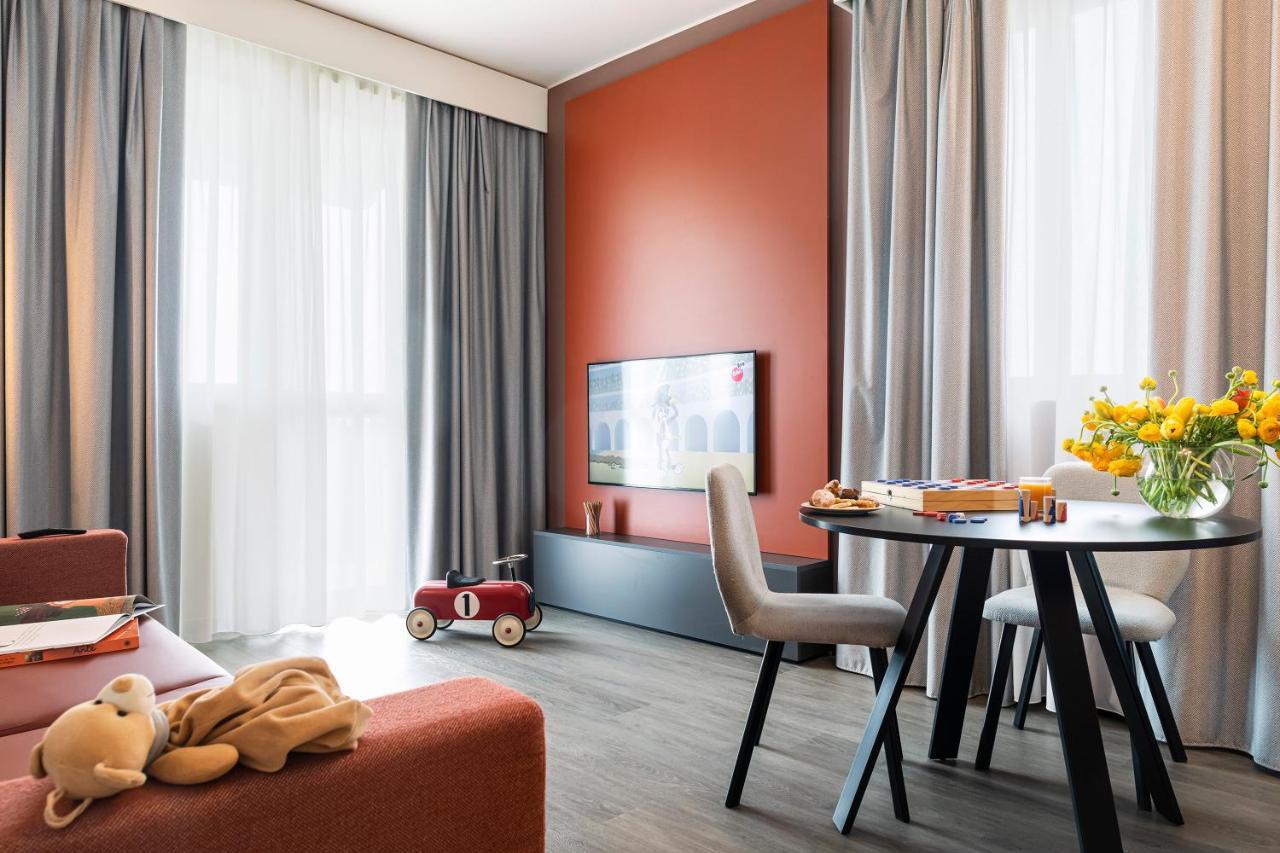 Family Suite,1405632239:JPEG