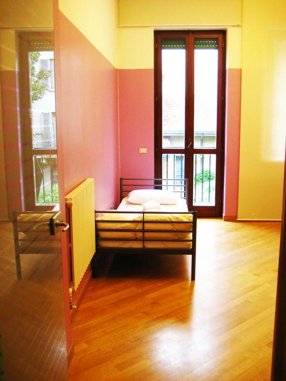 Cama en habitación compartida mixta de 6 camas