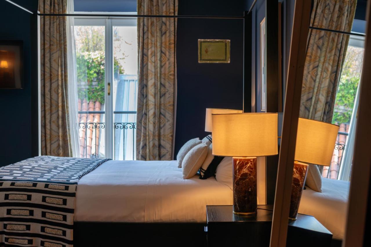 Deluxe Double Room,1478998415:JPEG