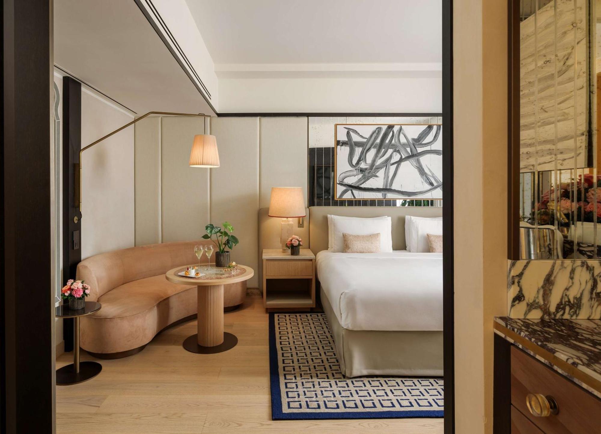 Premium King Room