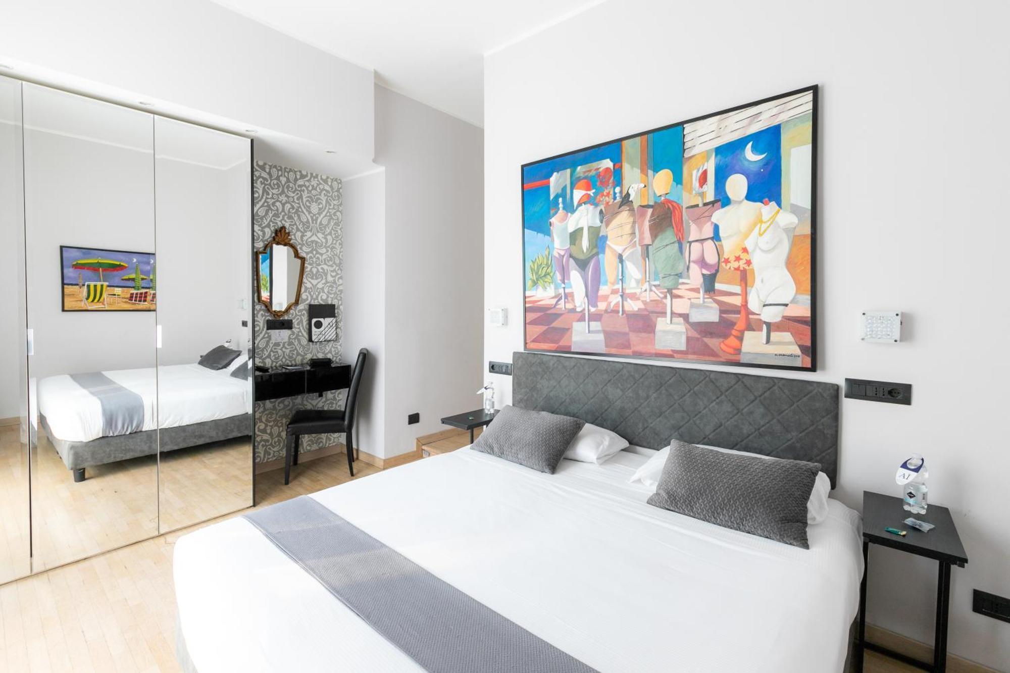 Double Room,1523553313:JPEG