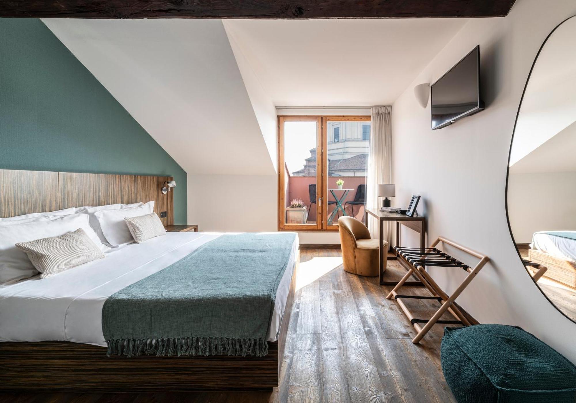 Double Room Balcony,1577253980:JPEG
