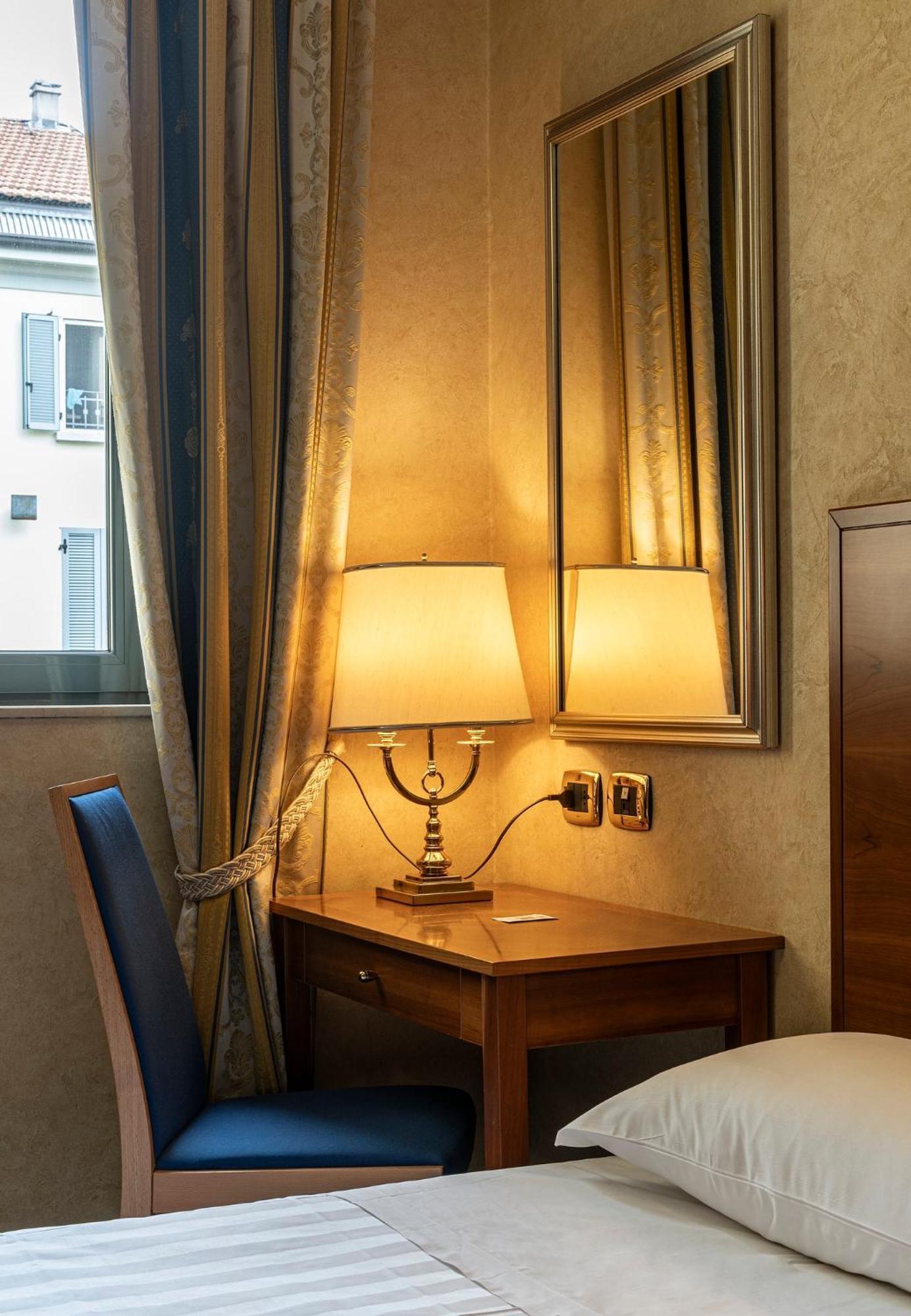 Small Single Room