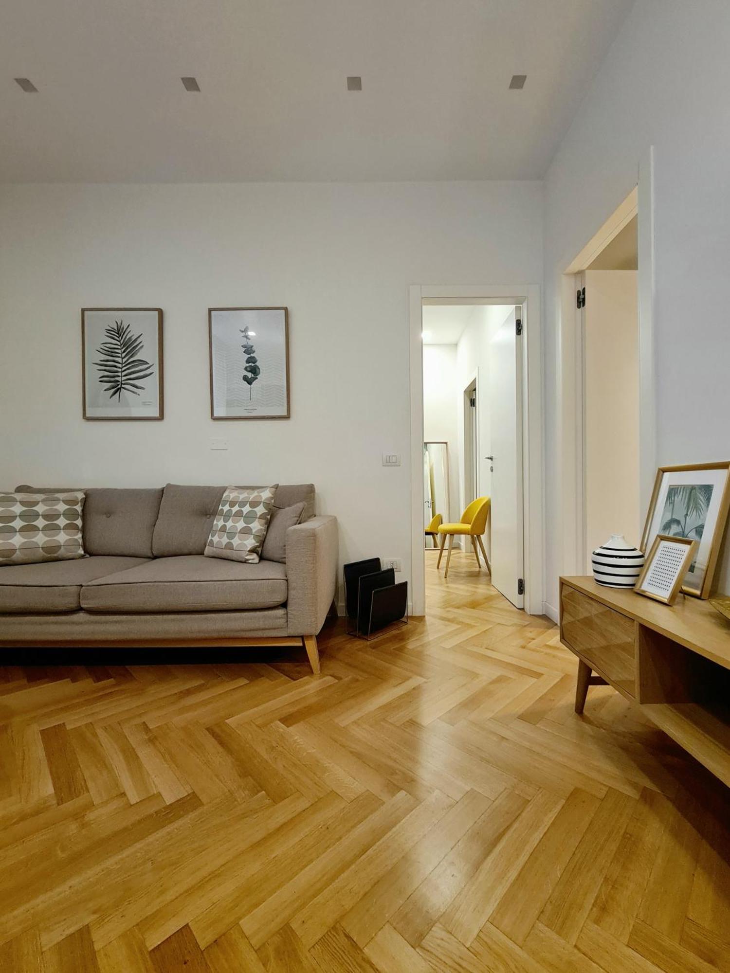 Deluxe Apartment