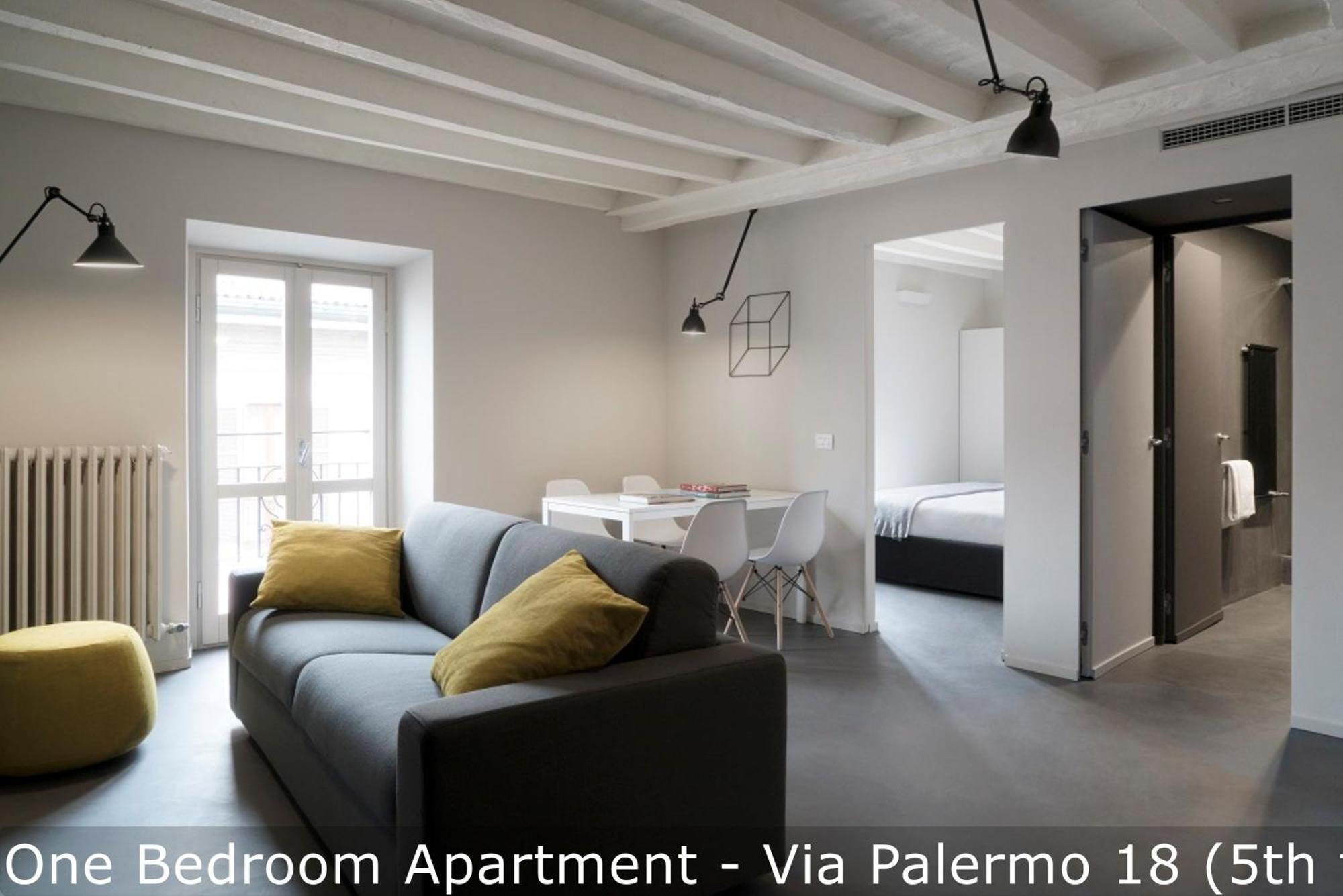 One-Bedroom Apartment Via Palermo 18