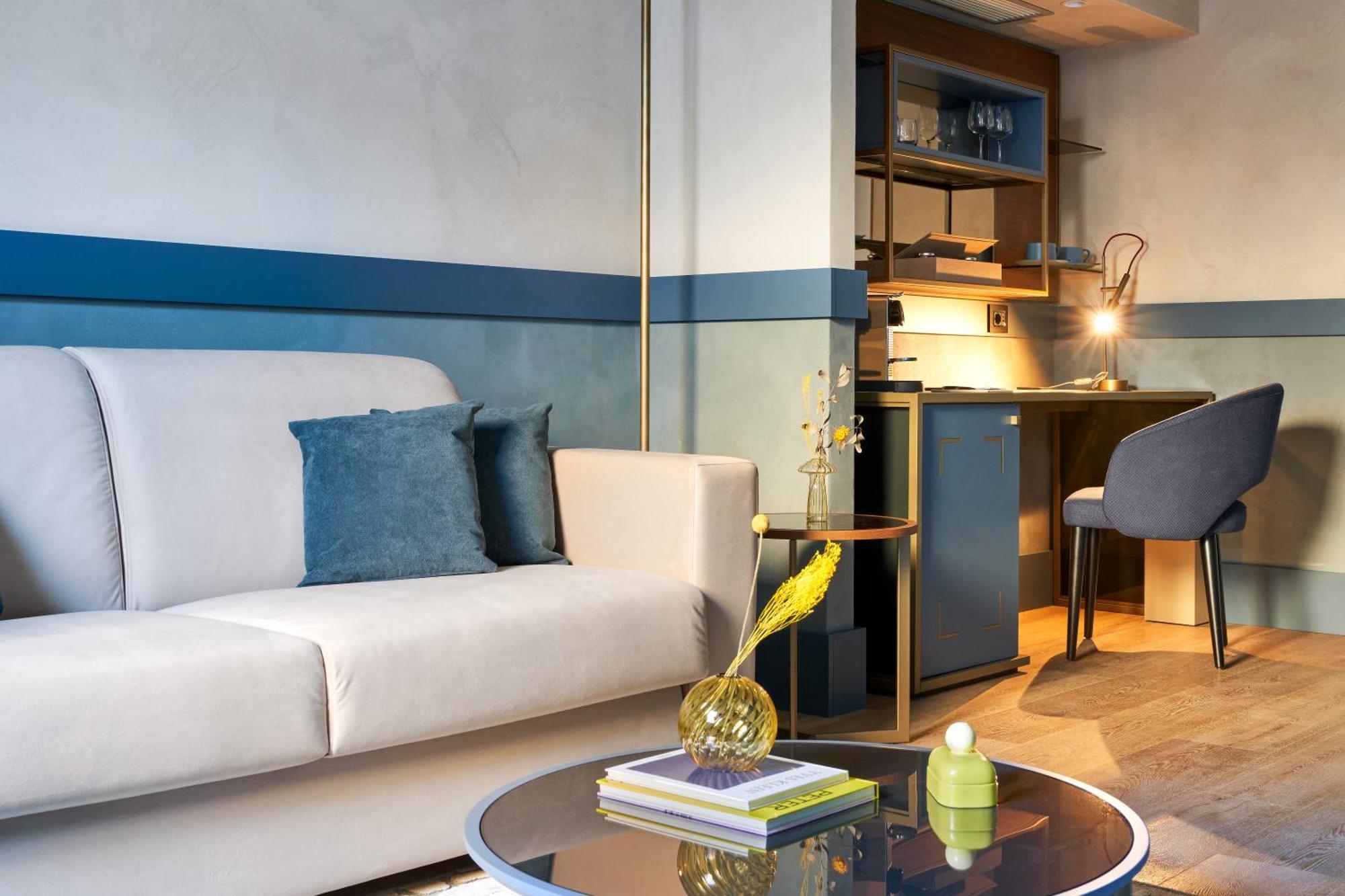 Standard Suite