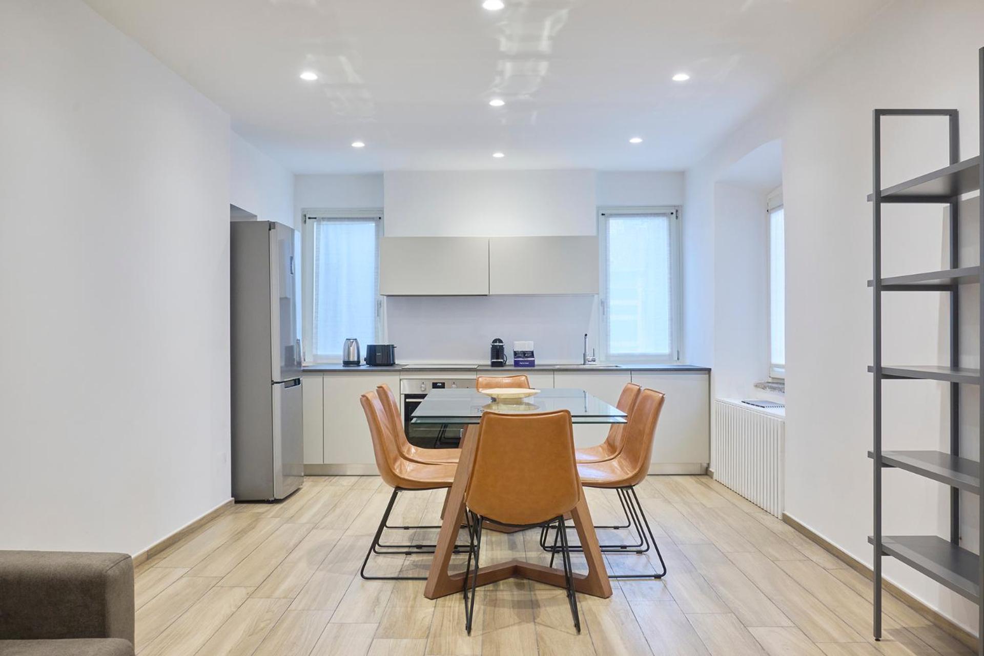 Three-Bedroom Deluxe Apartment - Via Montenapoleone 22