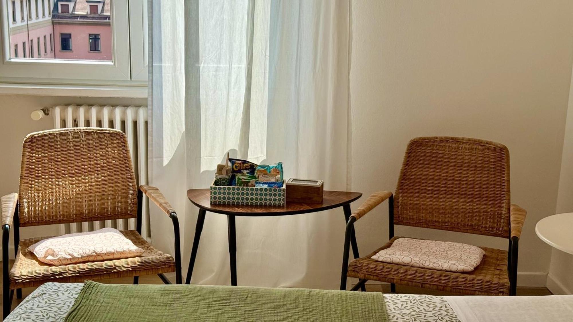 Standard Double Room,1758395015:JPEG