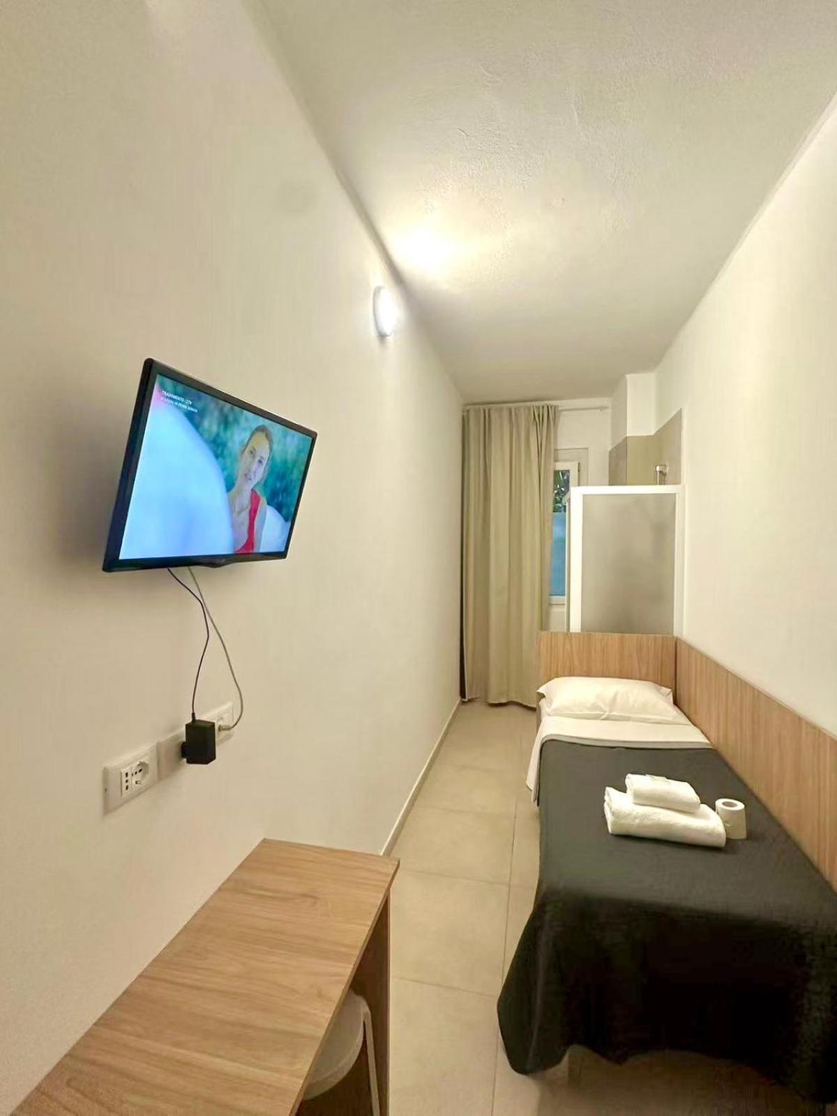 Habitación Individual con baño compartido