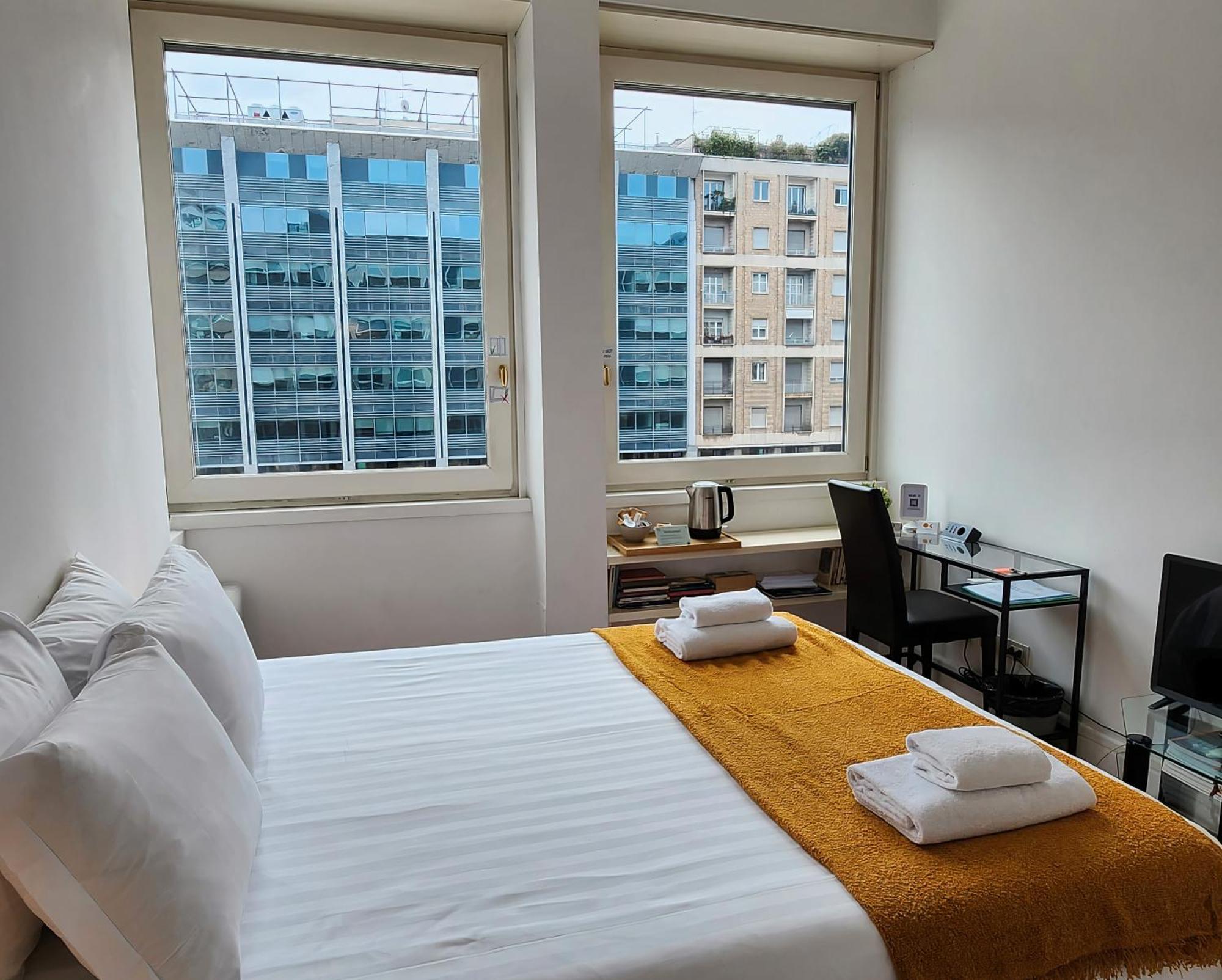Double Room Private External Bathroom