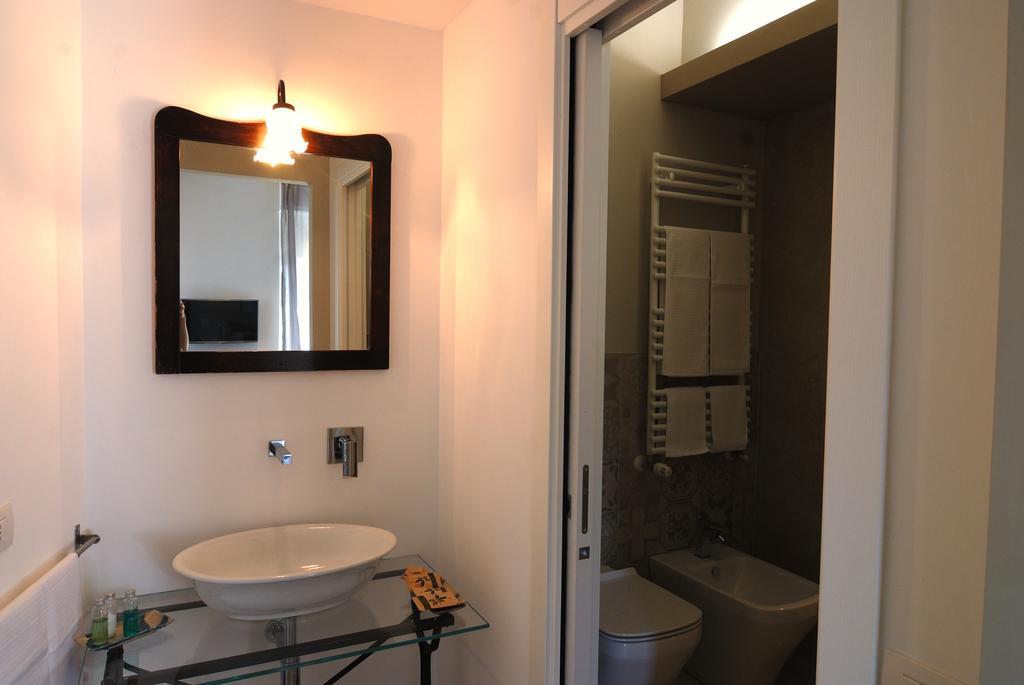 Double Room,171851979:JPEG