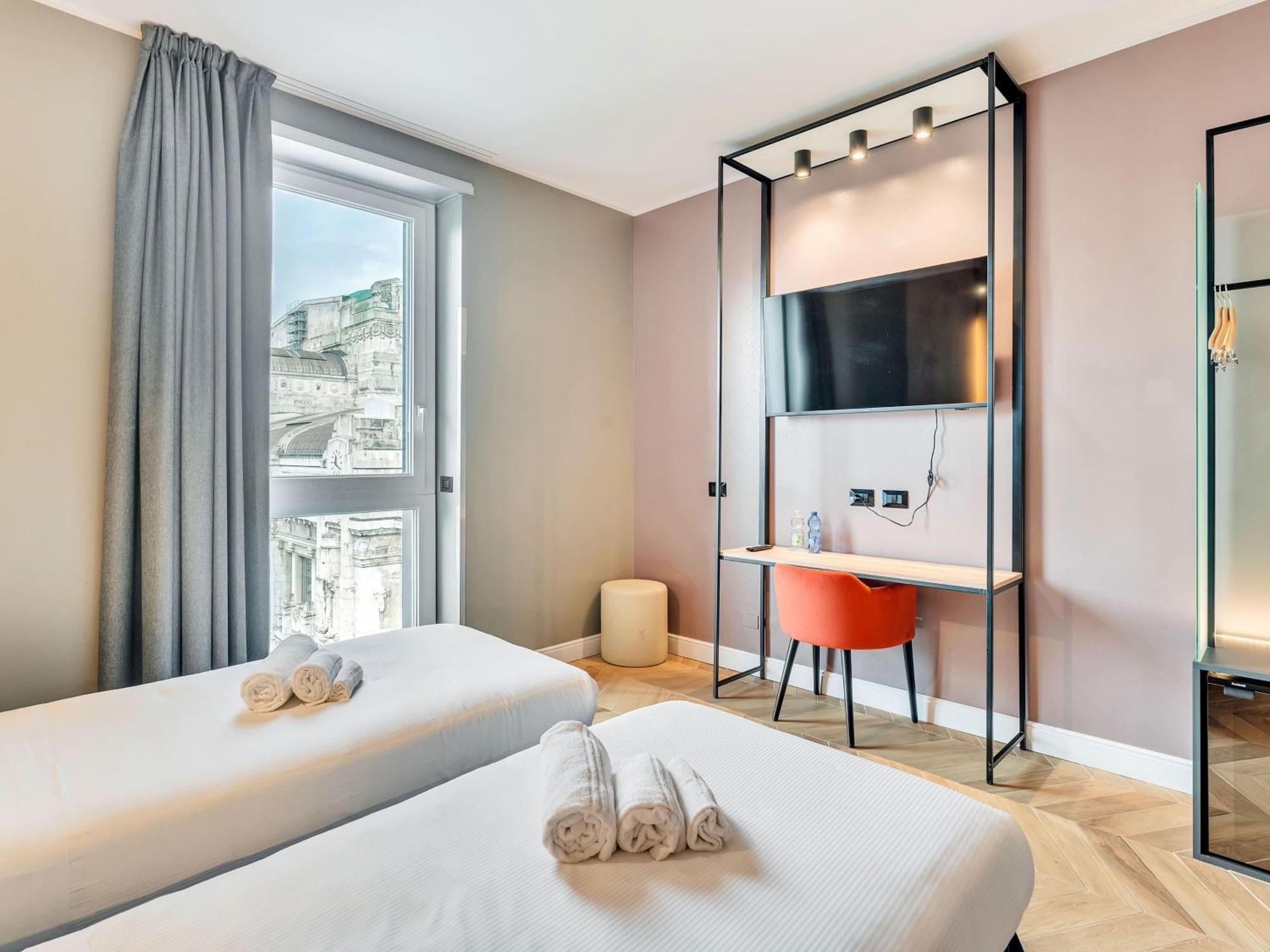 Twin Room