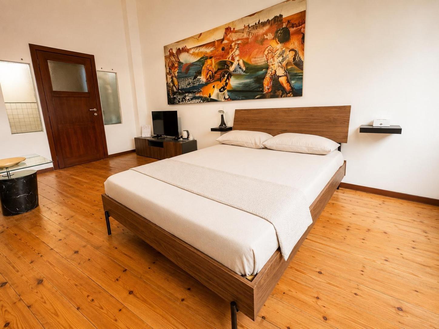 Large Double Room
