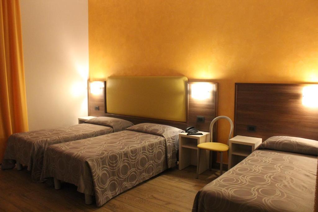 Comfort Triple Room
