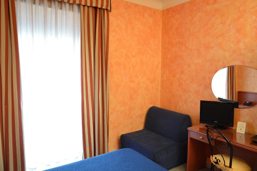 Double Room,72034820:JPEG