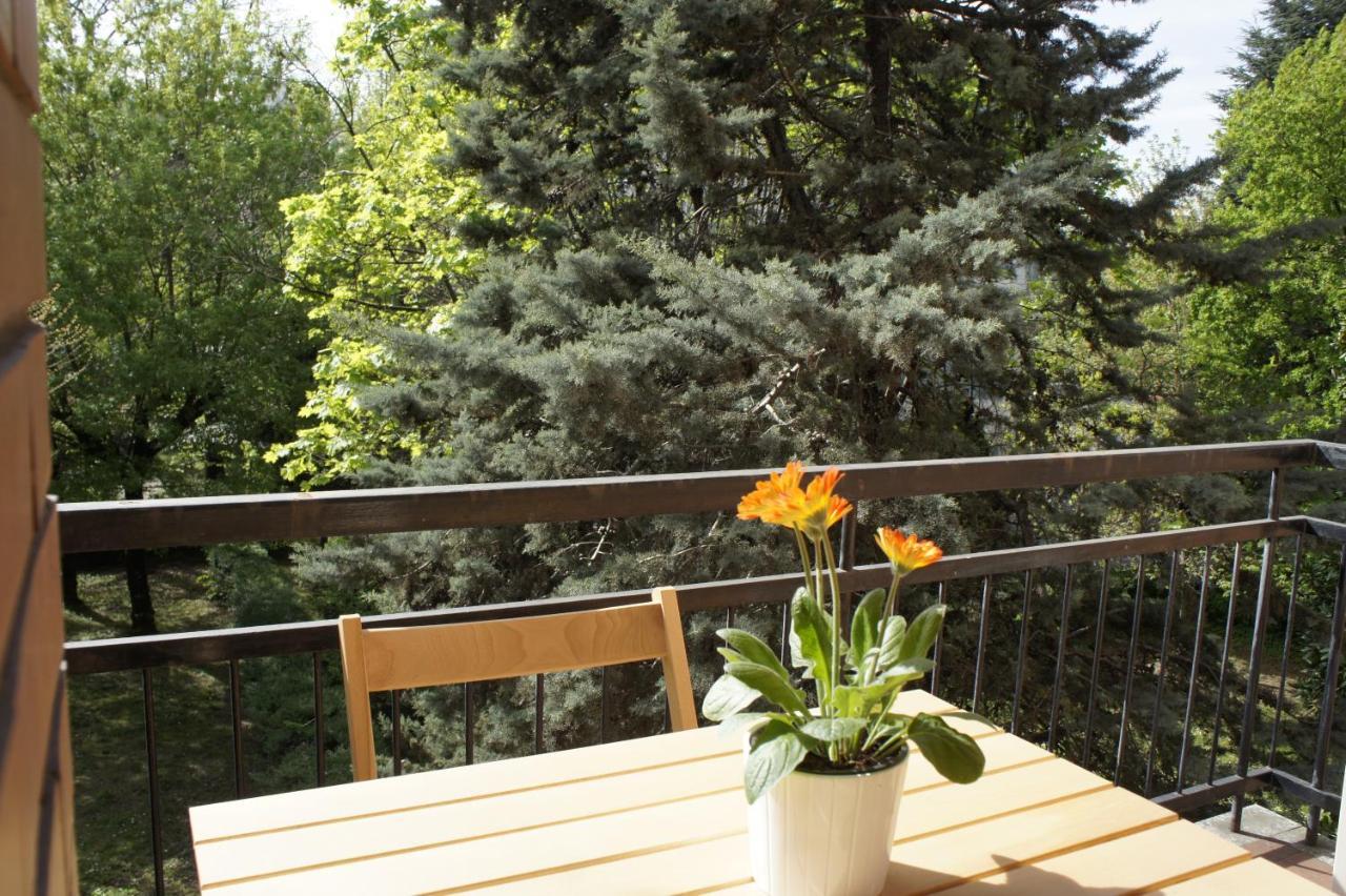 Double Room Garden View