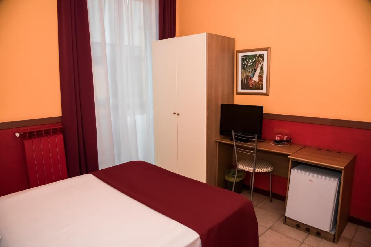 Budget Triple Room