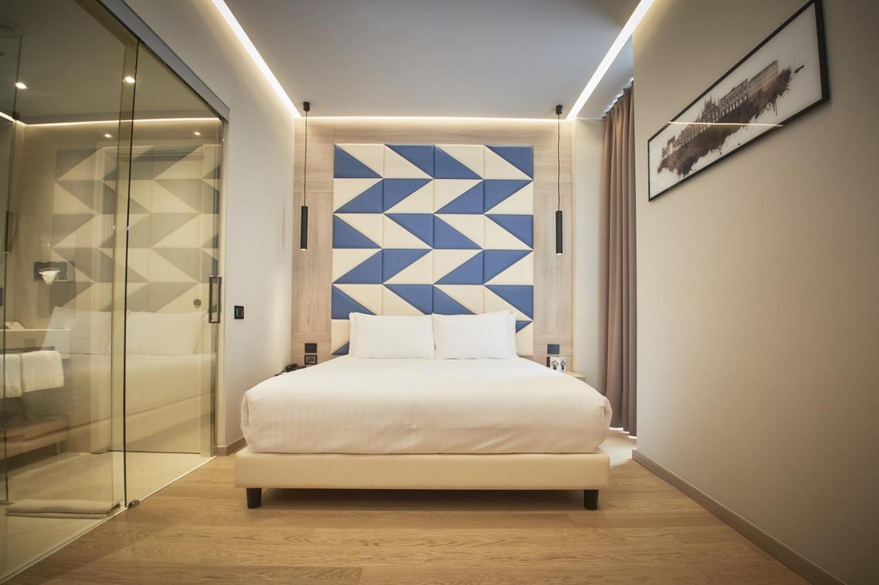 Deluxe Double Room,832429676:JPEG