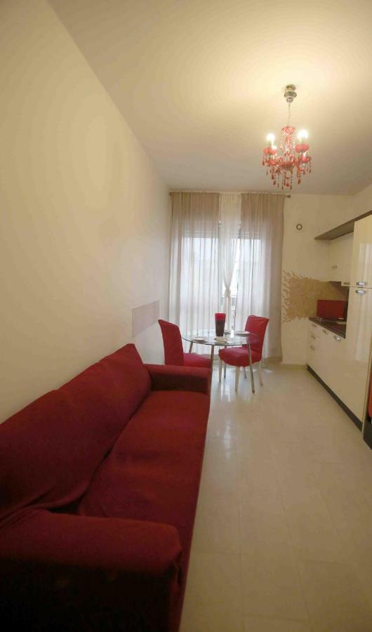 Penthouse Apartment,853358897:JPEG