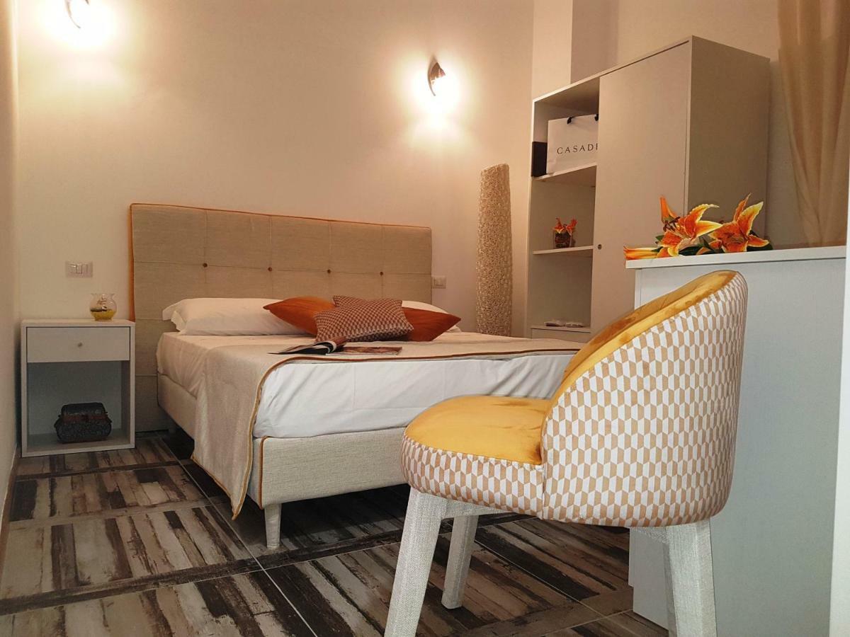 Deluxe Room,896567908:JPEG