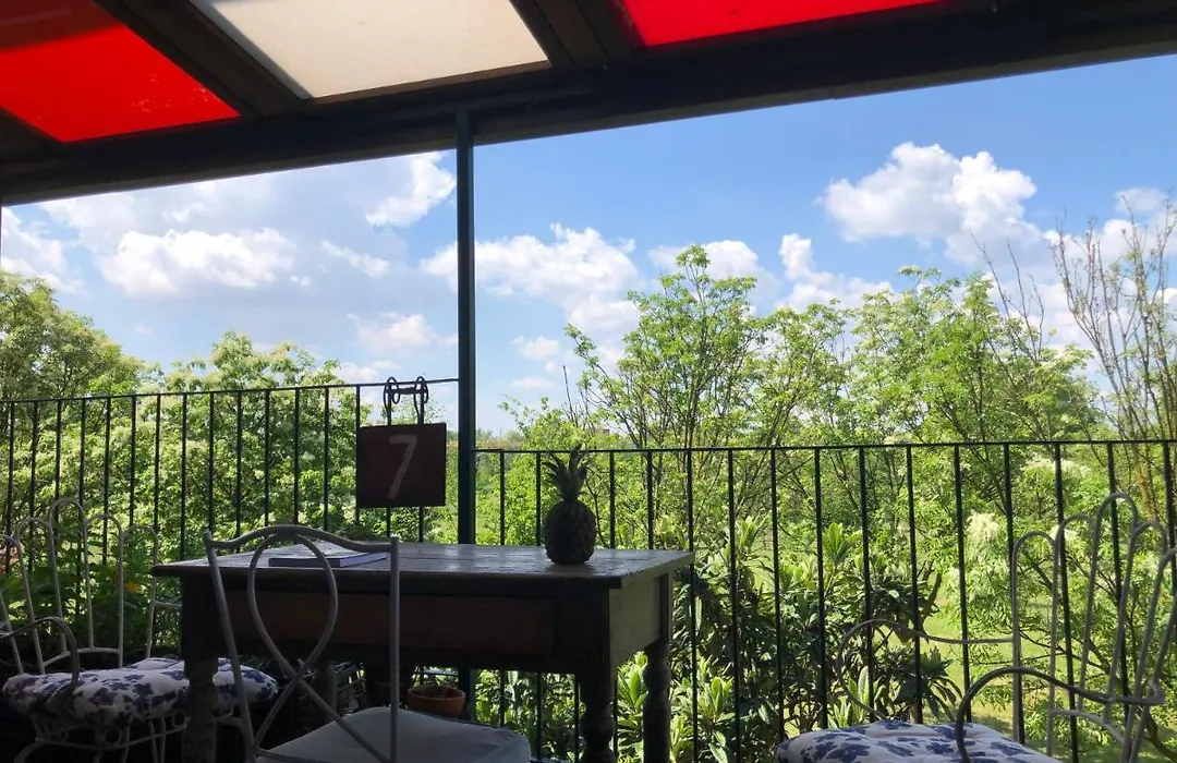 Apartment With Terrace In Milano Navigli-1