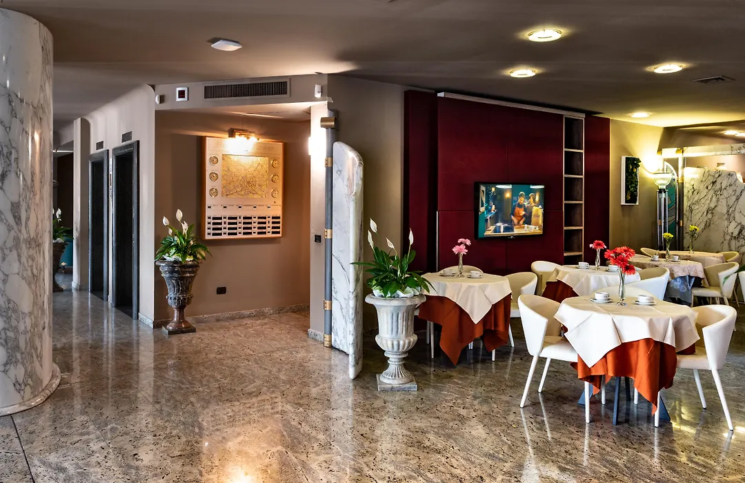 Hotel Sunflower-1