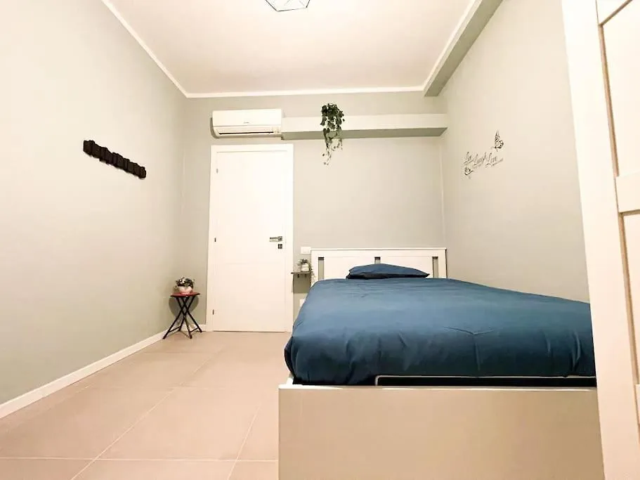 III - Cozy Single Room A Milan-1