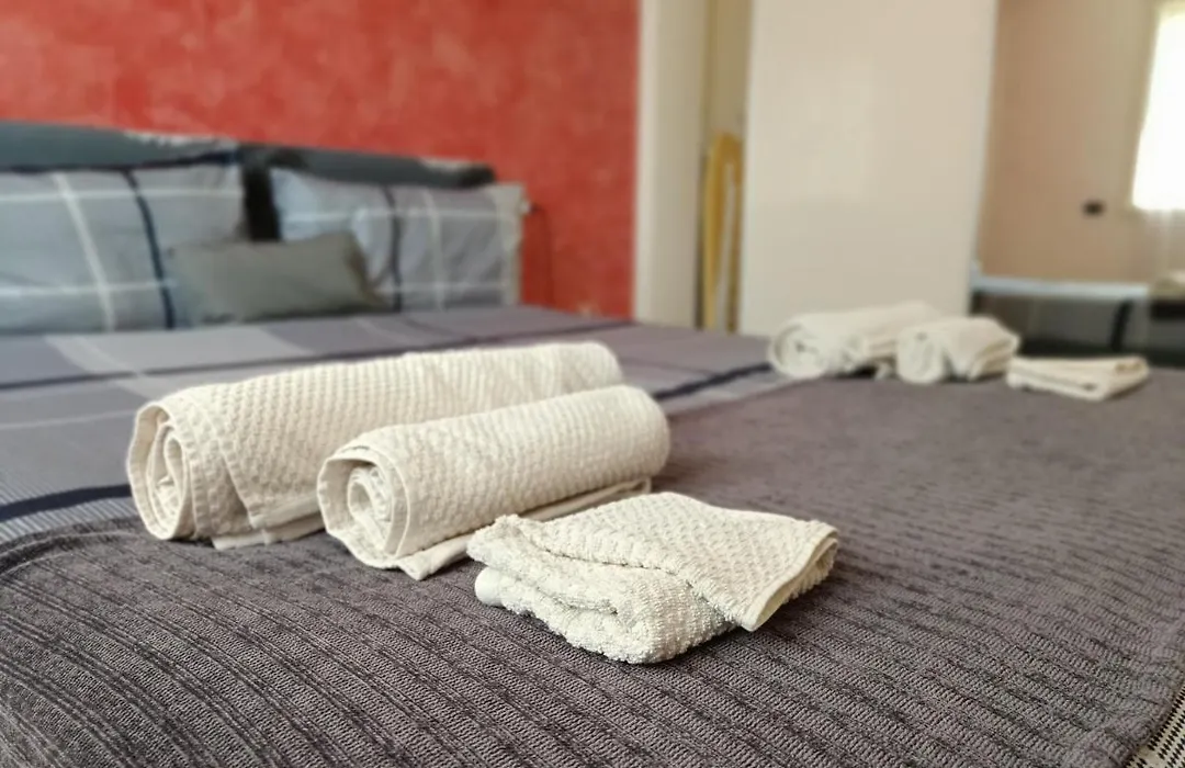 Double Room Private Bathroom Bocconi Prada Ied-1