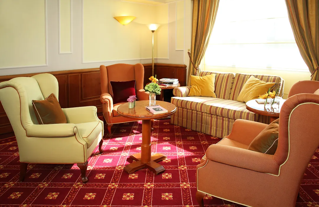Starhotels Business Palace-1