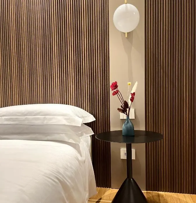 My Milano Repubblica Luxury Rooms-1