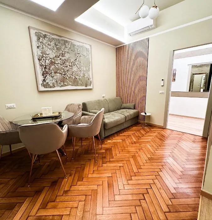 Duomo Luxury Suites Milan-1