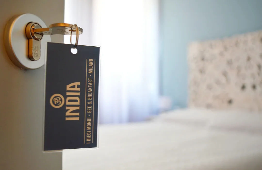 Hostmate - Milano - Vespri Siciliani-1