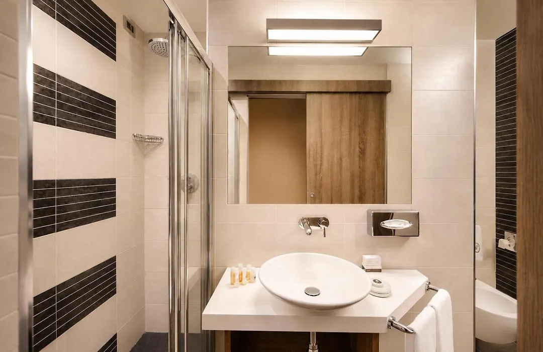 Hotel Mentana, By R Collection Hotels-1