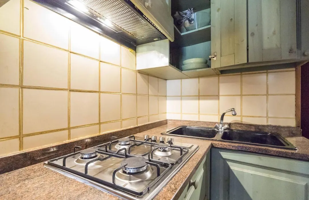 Casati Apartment-1