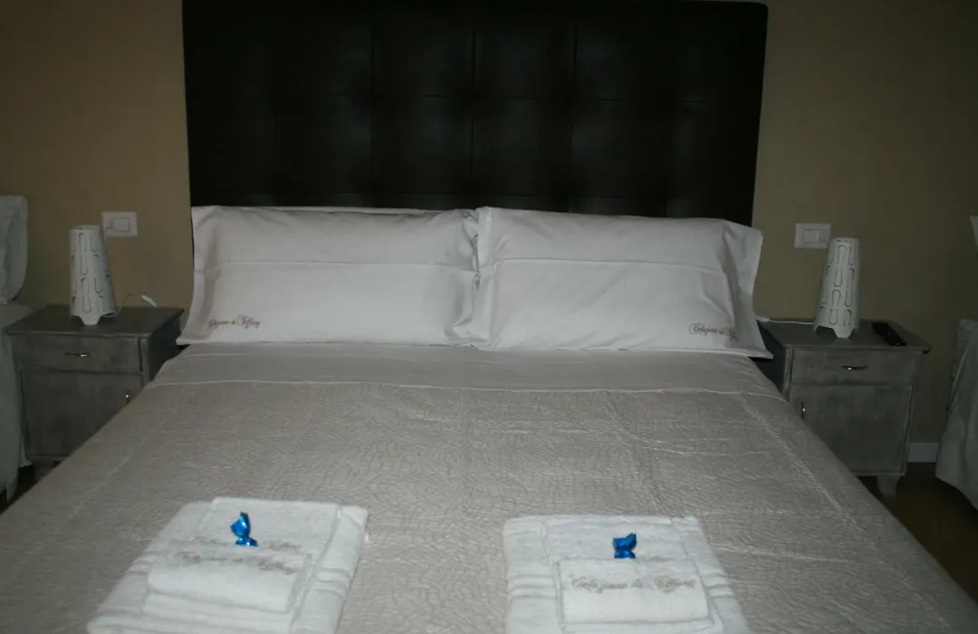 Tiffany Rooms-1
