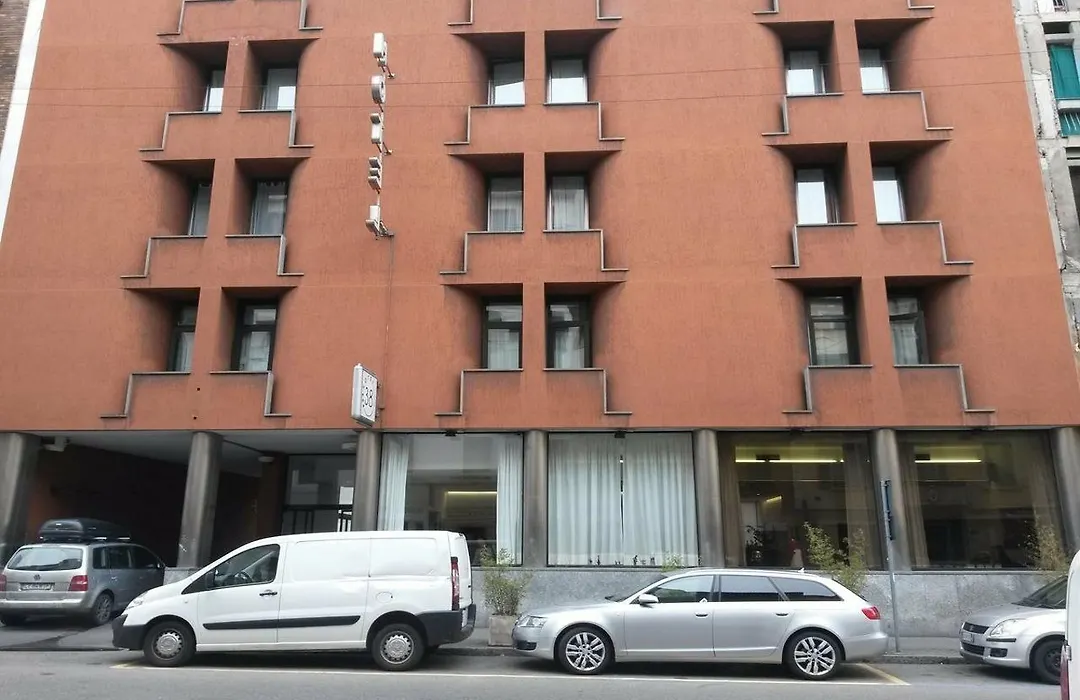 Hotel 38-1