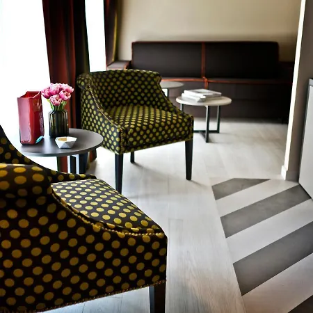 Fifty House-2