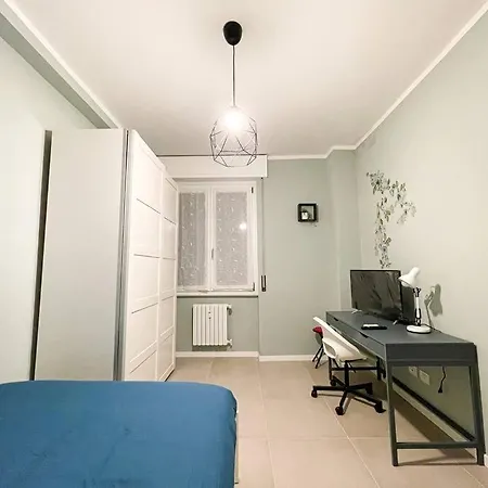 III - Cozy Single Room A Milan-3