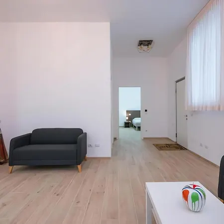 Sforza Room With Private Bathroom-3