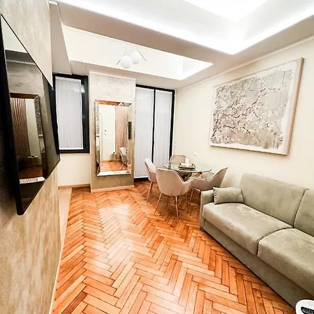 Duomo Luxury Suites Milan-3