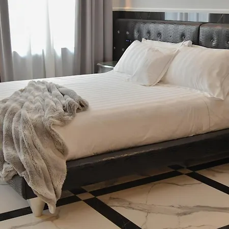 The Unique Brera Suites-3