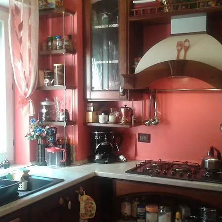 Romantic & Artistic Apartment-3
